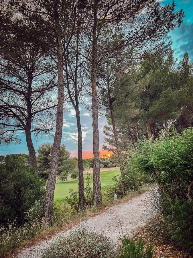 La Perle Du Golf -Magnifique Vue Clim Linge Golf Saumane 6P Piscine Tennis エクステリア 写真