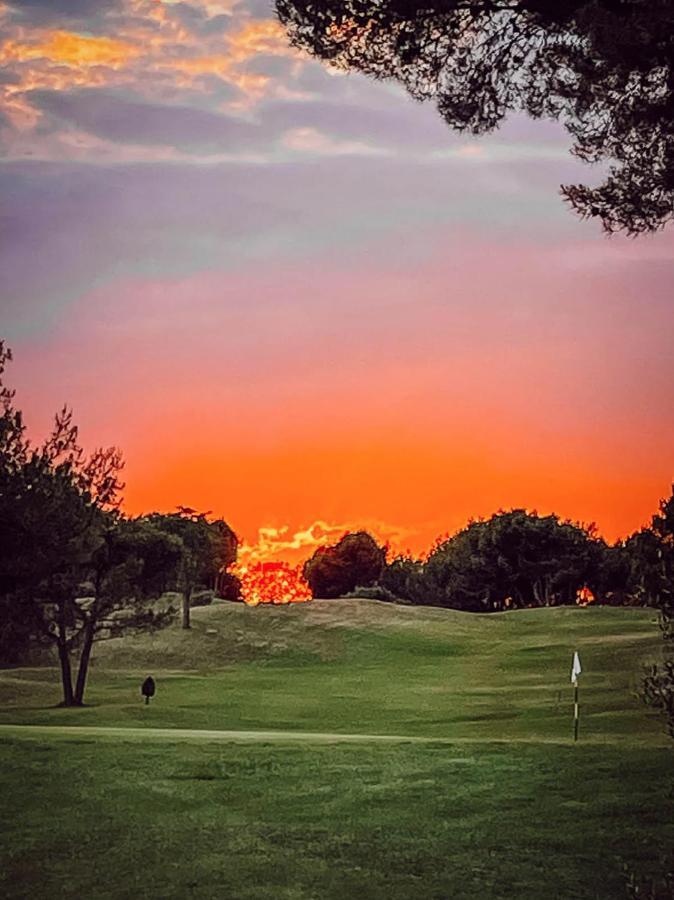 La Perle Du Golf -Magnifique Vue Clim Linge Golf Saumane 6P Piscine Tennis エクステリア 写真