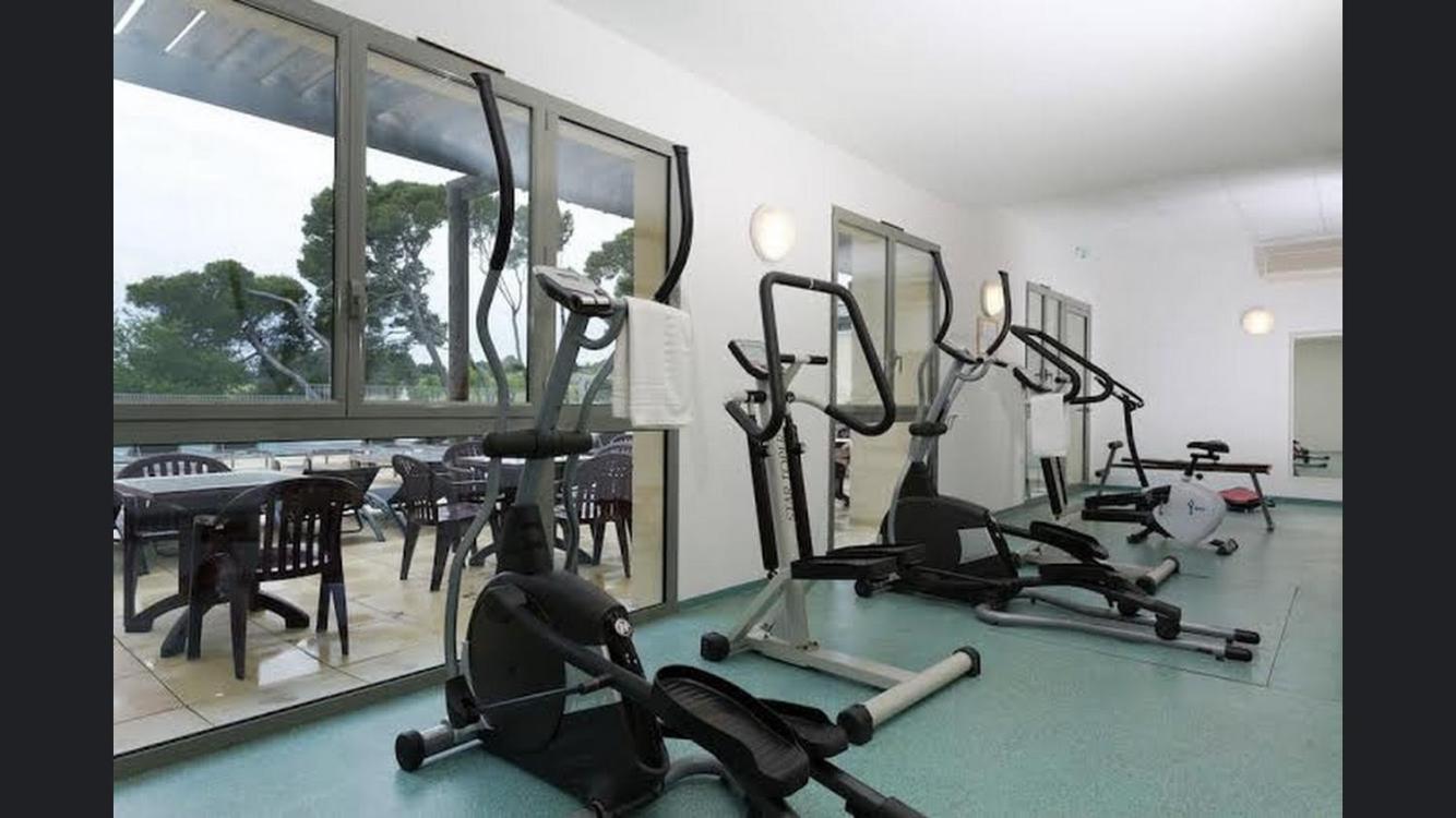 La Perle Du Golf -Magnifique Vue Clim Linge Golf Saumane 6P Piscine Tennis 部屋 写真