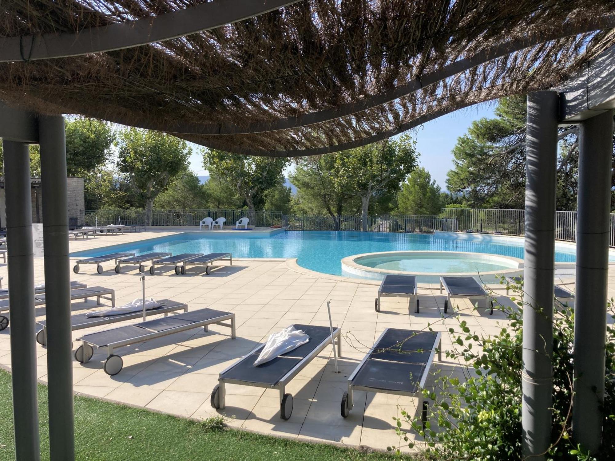 La Perle Du Golf -Magnifique Vue Clim Linge Golf Saumane 6P Piscine Tennis エクステリア 写真